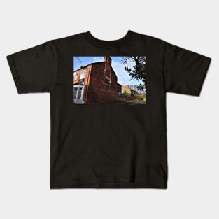 A view of Hull, England Kids T-Shirt